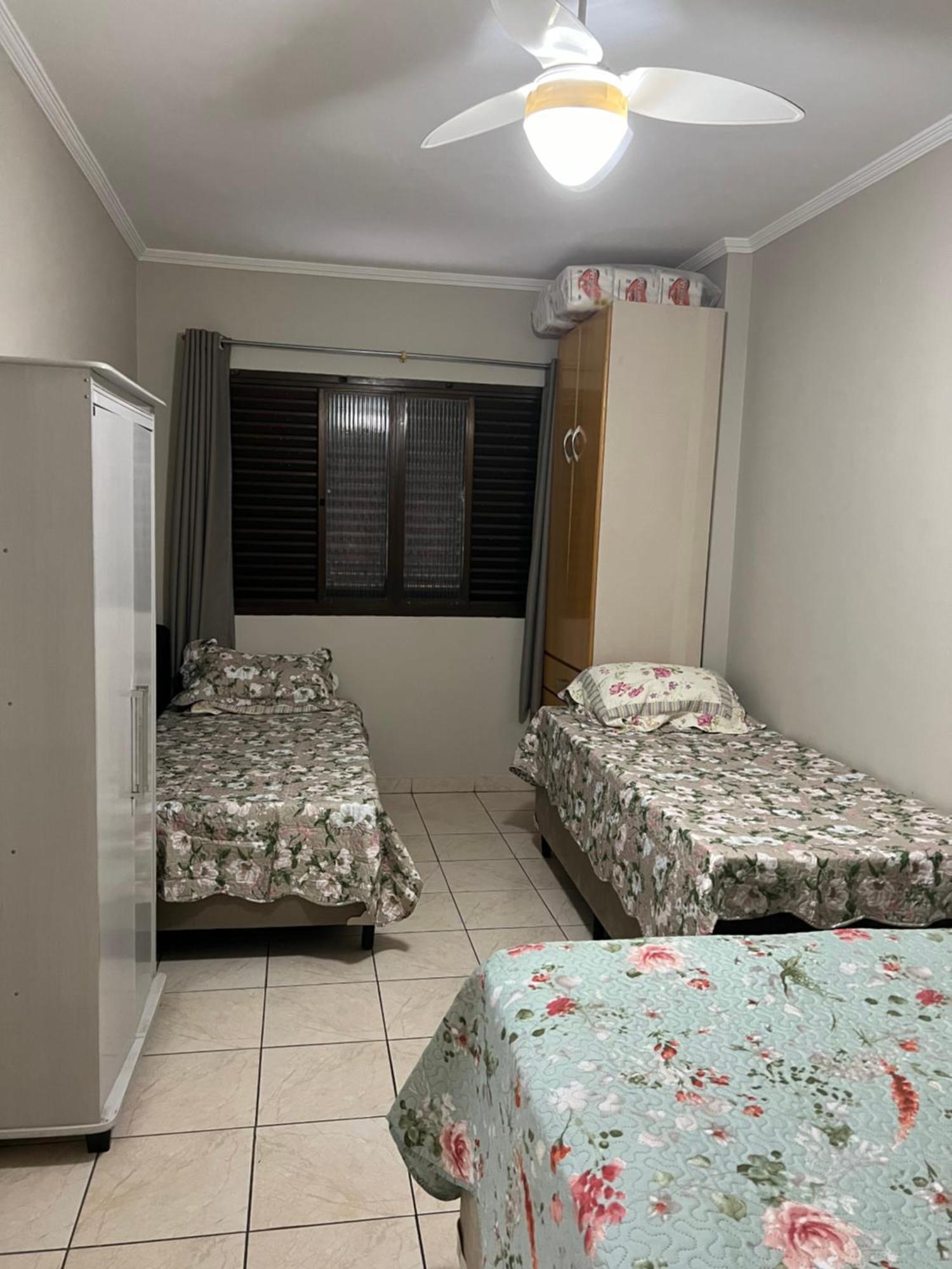 Guilhermina Pe Na Areia Vista Mar Praia Grande  Ngoại thất bức ảnh
